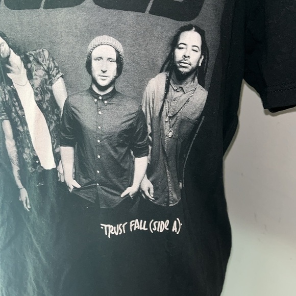 Incubus TShirt Sz Large Rock Band Country Blues Jazz Indie Funk Metal 2015 Black - Picture 3 of 6